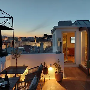 https://augusta-boutique-house.hotels-lisbon-portugal.com