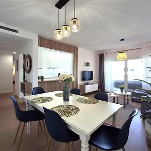 Beach Lounge Litoralmar Apartment